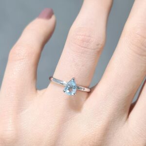 0,54 Karat Pırlanta ve Aquamarine Yüzük