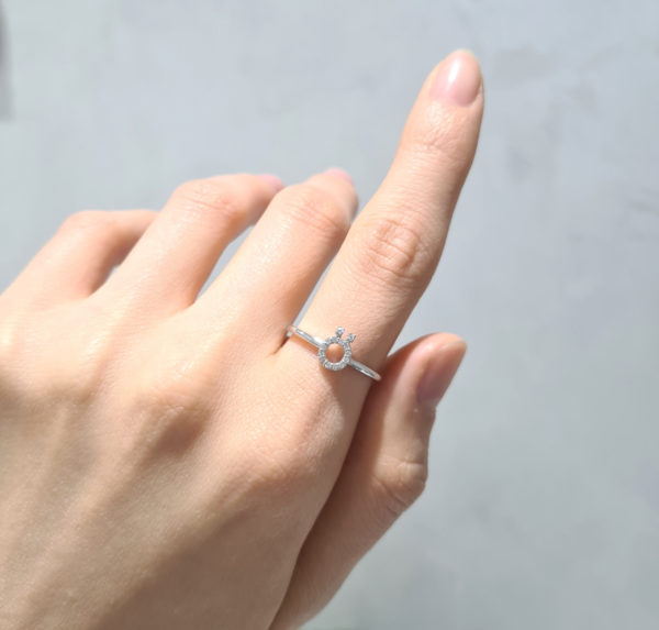 0.08 Karat Pırlanta Ö Harf Yüzük - ZL03107
