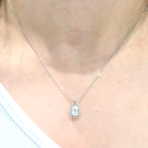 1.18 Ct F-G Renk Pırlanta ve Blue Topaz Kolye - KL02230