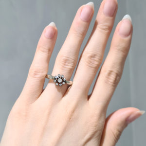 2. El 0.18 Karat Pırlanta Çiçek Yüzük - ALM0856