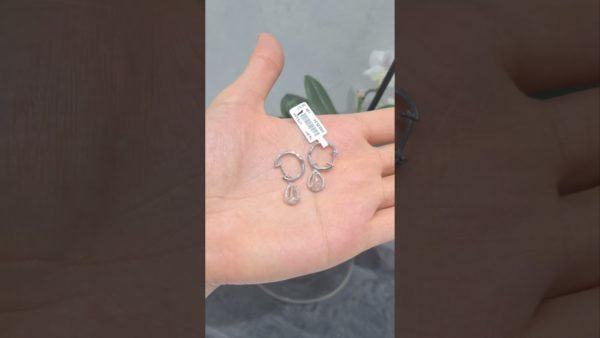 2. El 1.15 Ct Pırlanta Damla Küpe ürün videosu
