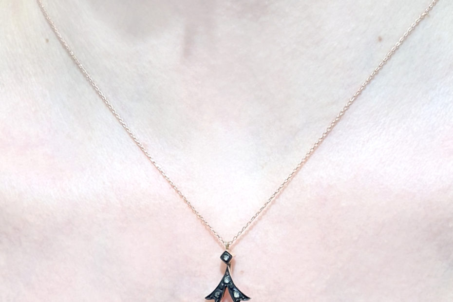 2. El 0,04 Karat Elmas Kolye - X003695