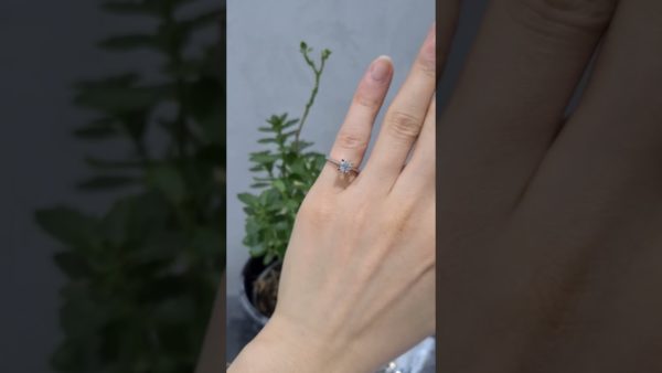 2. El 0,41 Karat Pırlanta Tektaş Yüzük ürün videosu