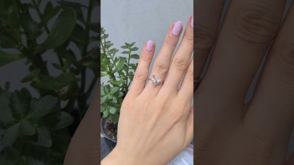 2. El 0,04 Karat Pırlanta Kelebek Yüzük ürün videosu