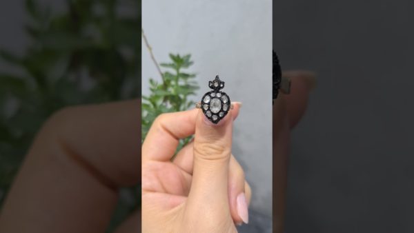 2. El 0,55 Karat Tasarım Elmas Yüzük ürün videosu