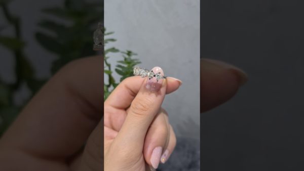 2. El 1,00 Karat Pırlanta Beştaş Yüzük ürün videosu