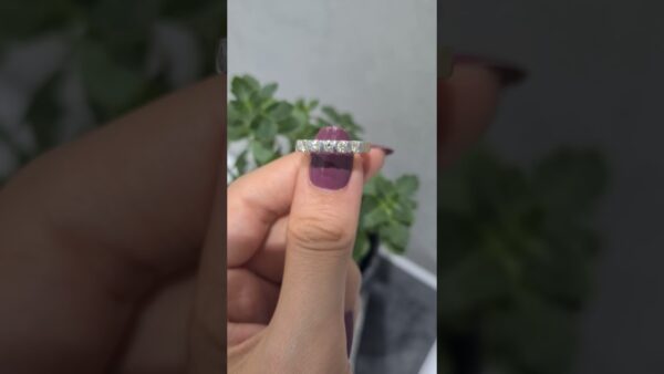 2. El 0,25 Karat Pırlanta Beştaş Yüzük ürün videosu