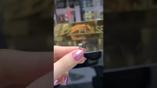2. El 0,70 Karat Pırlanta Tektaş Küpe ürün videosu