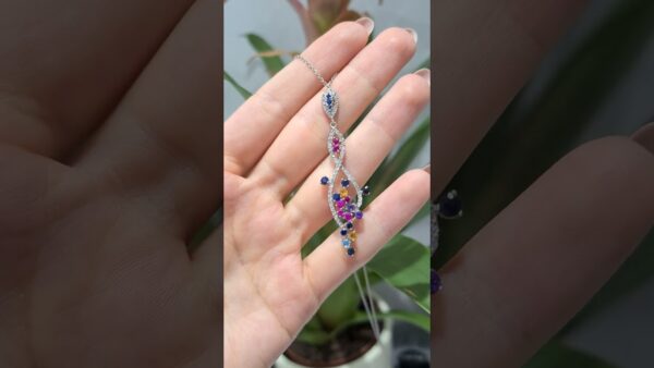 2. El 0,25 Karat Pırlanta Tasarım Kolye ürün videosu