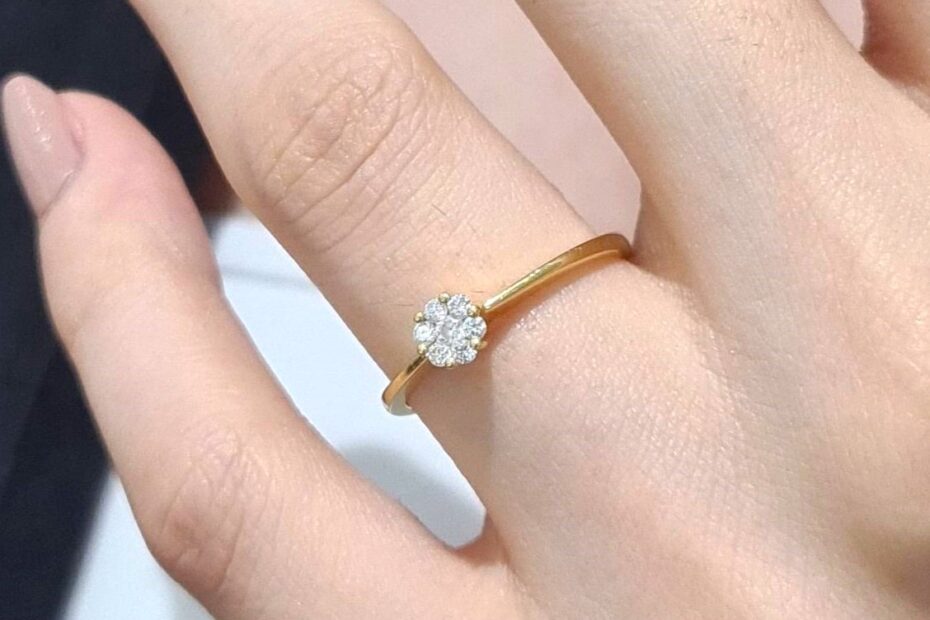 2. El 0,15 Karat Pırlanta Çiçek Tektaş Yüzük X004835