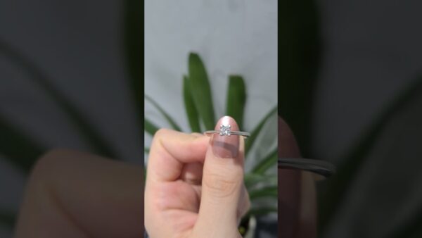 2. El 0,18 Karat Pırlanta Tektaş Yüzük ürün videosu