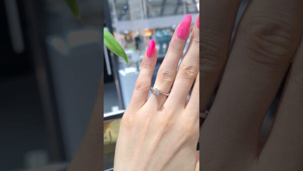 2. El 0,35 Karat Pırlanta Tektaş Yüzük ürün videosu