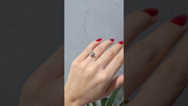 2. El 1,52 Karat E GIA Sertifikalı Pırlanta Damla Tektaş Yüzük ürün videosu