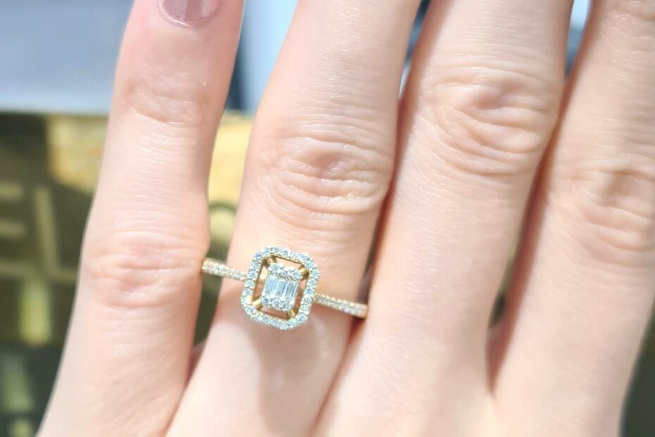 2. El 0,27 Karat Pırlanta Baget Yüzük