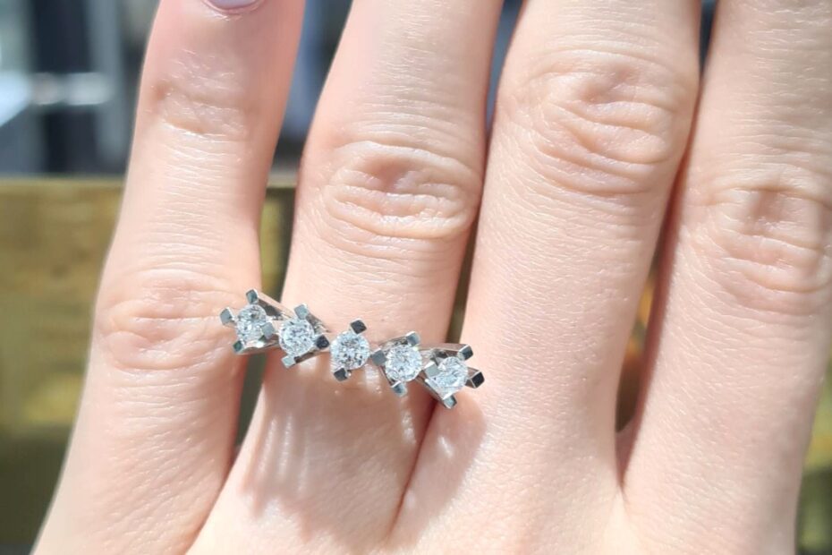 2. El 0,65 Karat Pırlanta Beştaş Yüzük X005136