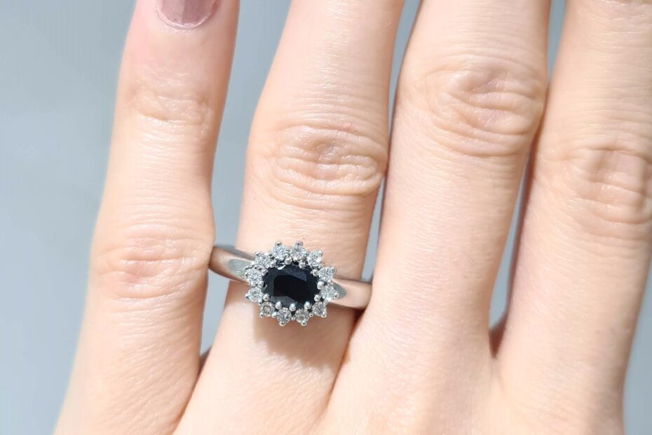 2. El 0,67 Karat Pırlanta ve Safir Tasarım Yüzük