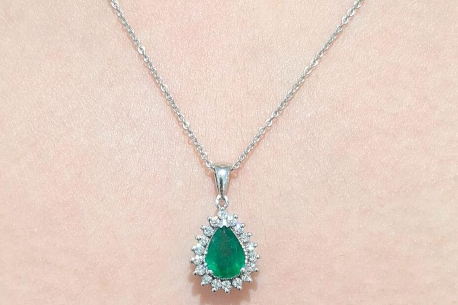 2. El 1,02 Karat Pırlanta ve Zümrüt Damla Kolye X005072