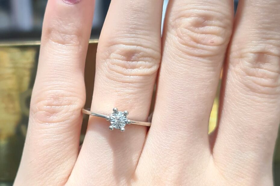 2. El 0,02 Karat Pırlanta Tektaş Yüzük X005153