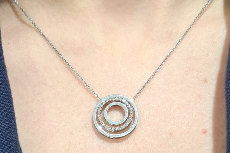 2. El 0,20 Karat Brown Pırlanta Halkalı Tasarım Kolye X005125