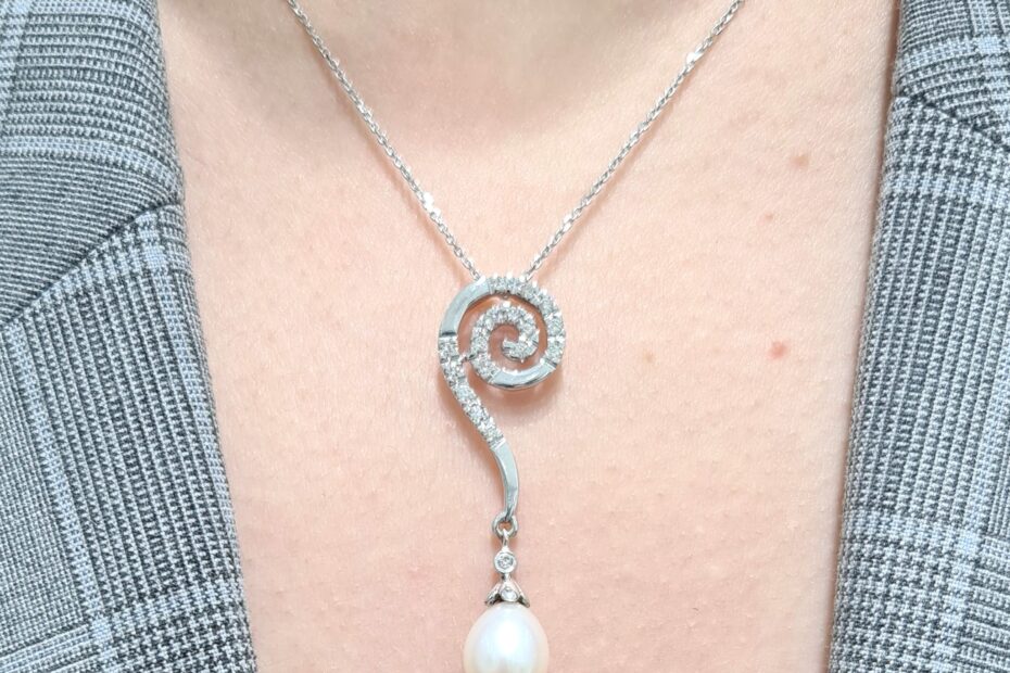 2. El 0,20 Karat Pırlanta ve İncili Tasarım Kolye X005149