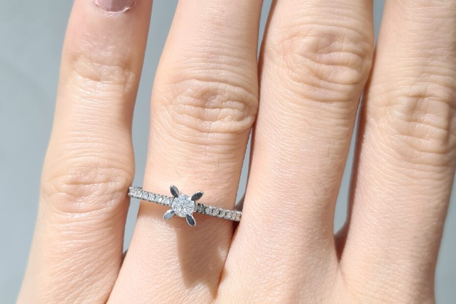 2. El 0,21 Karat Pırlanta Tektaş Yüzük X005099