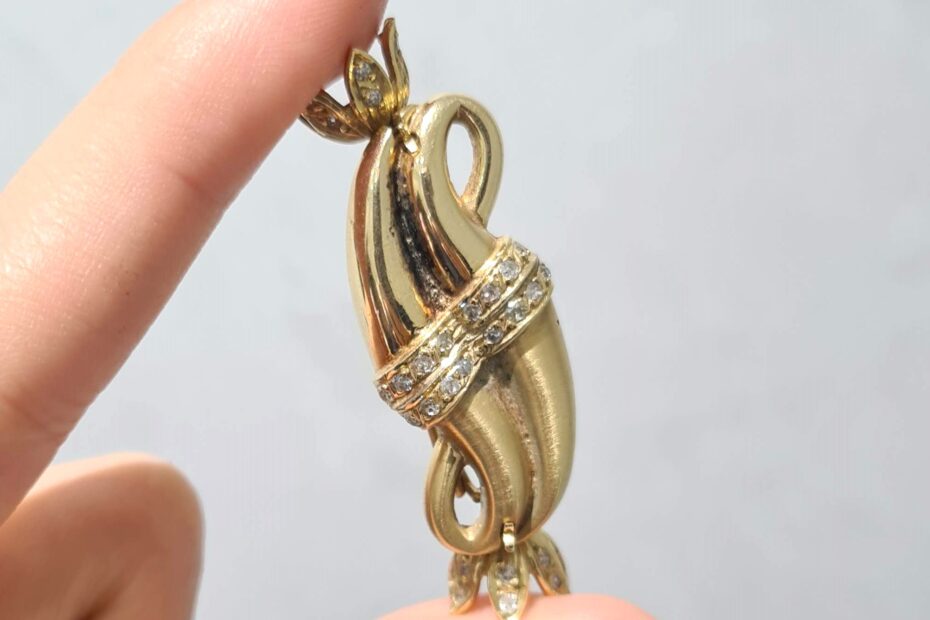 2. El 0,30 Karat Pırlanta Şık Broş X005190