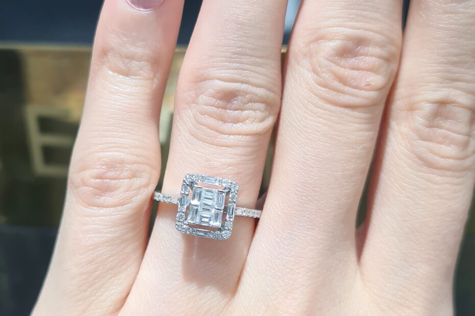 2. El 0,53 Karat Pırlanta Baget Yüzük X005192