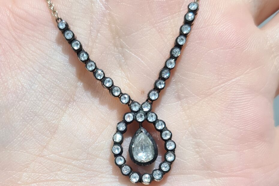 2. El 0,83 Karat Elmas Damla Tasarım Kolye X005178