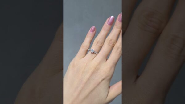 2. El 0,33 Karat Pırlanta Çiçek Tektaş Yüzük ürün videosu