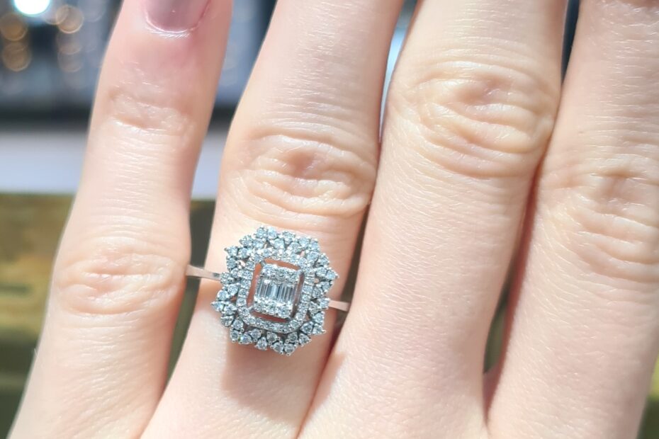 2. El 0,40 Karat Pırlanta Baget Yüzük X005299