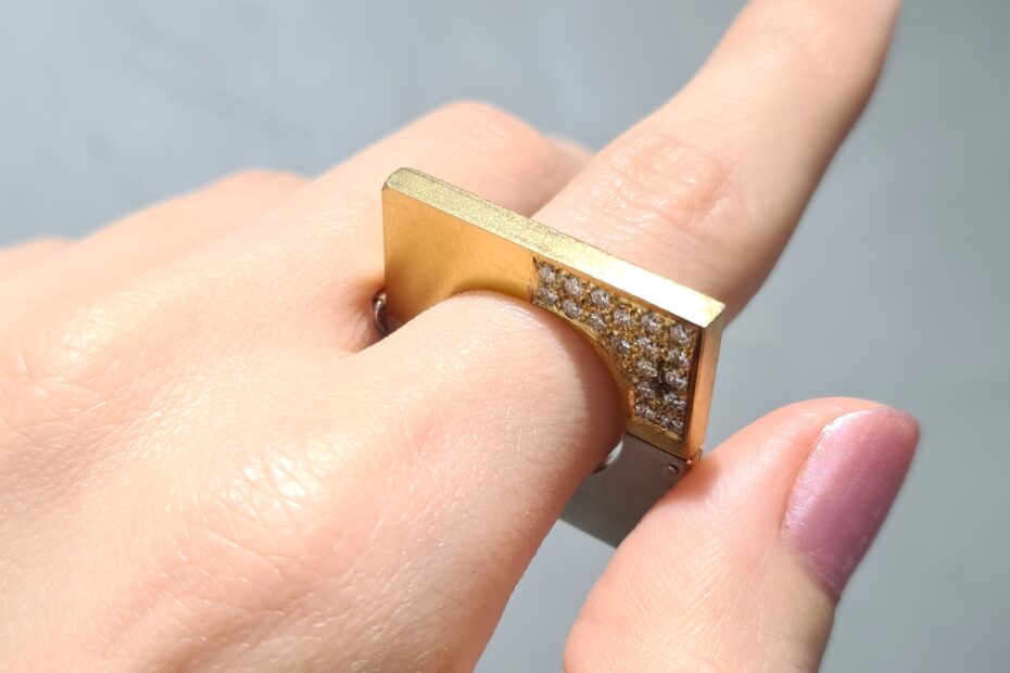 2. El 0,45 Karat Pırlanta Kare Tasarım Yüzük ALM1021