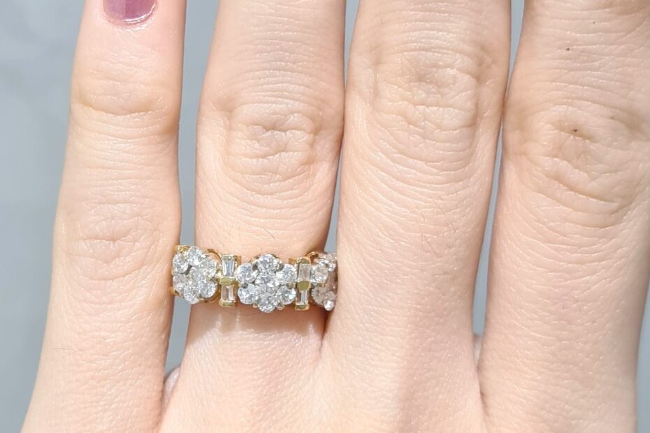 2. El 1,05 Karat Baget Pırlantalı Çiçekli Tasarım Yüzük X005273