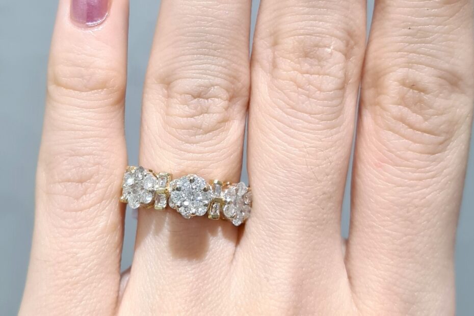 2. El 1,30 Karat Baget Pırlantalı Çiçekli Tasarım Yüzük X005276