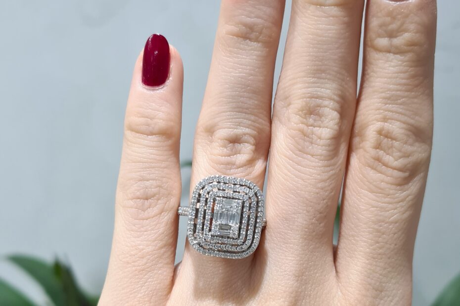 2. El 1,26 Karat HRD Sertifikalı Pırlanta Baget Yüzük X005483