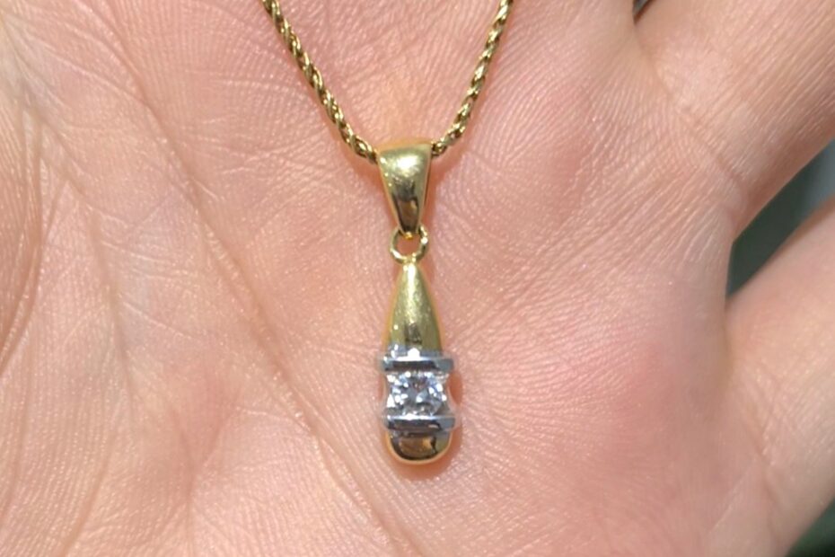 2. El 0,10 Karat Pırlanta Zarif Kolye ALM1071