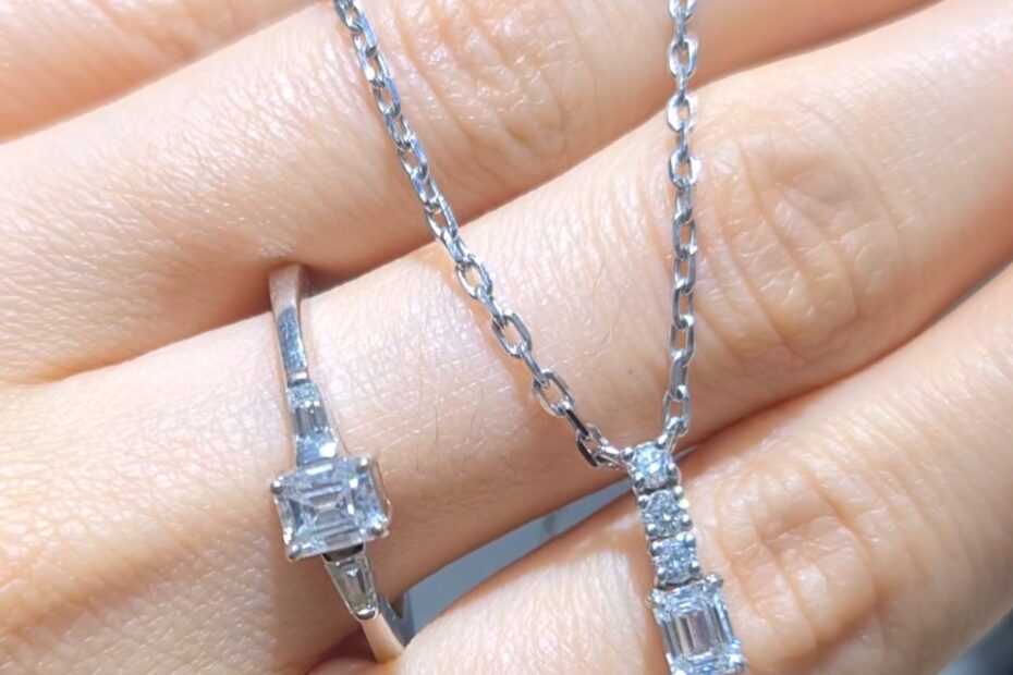 2. El 1,02 Karat Pırlanta Baget Tasarım Kolye ve Yüzük Set X005517 X005518