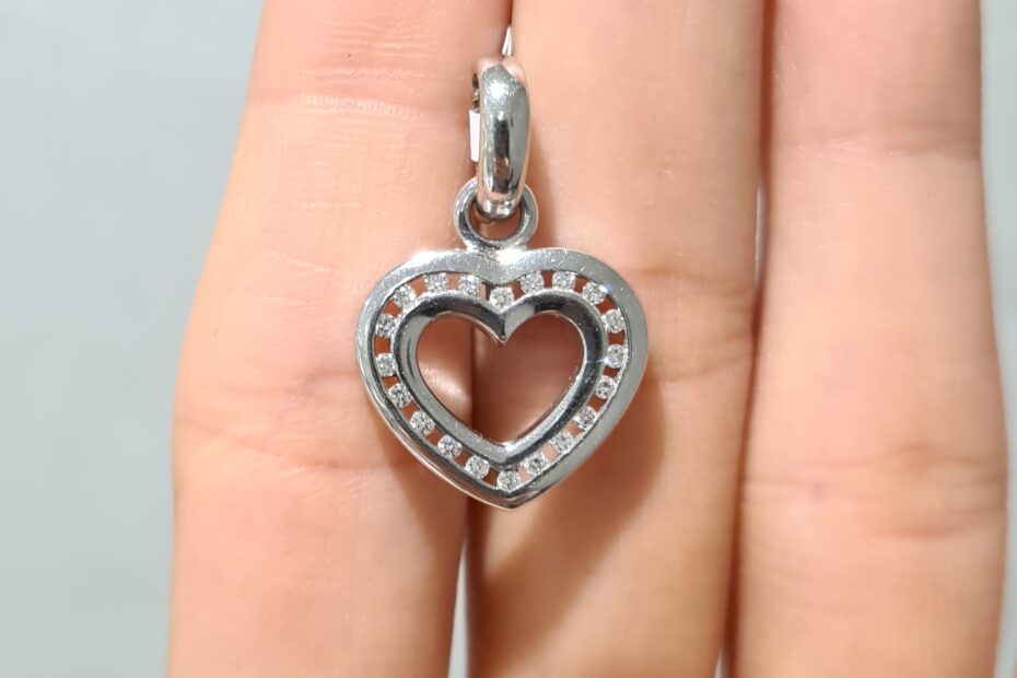 2. El 0,10 Karat Pırlanta Kalp Kolye Ucu X005540