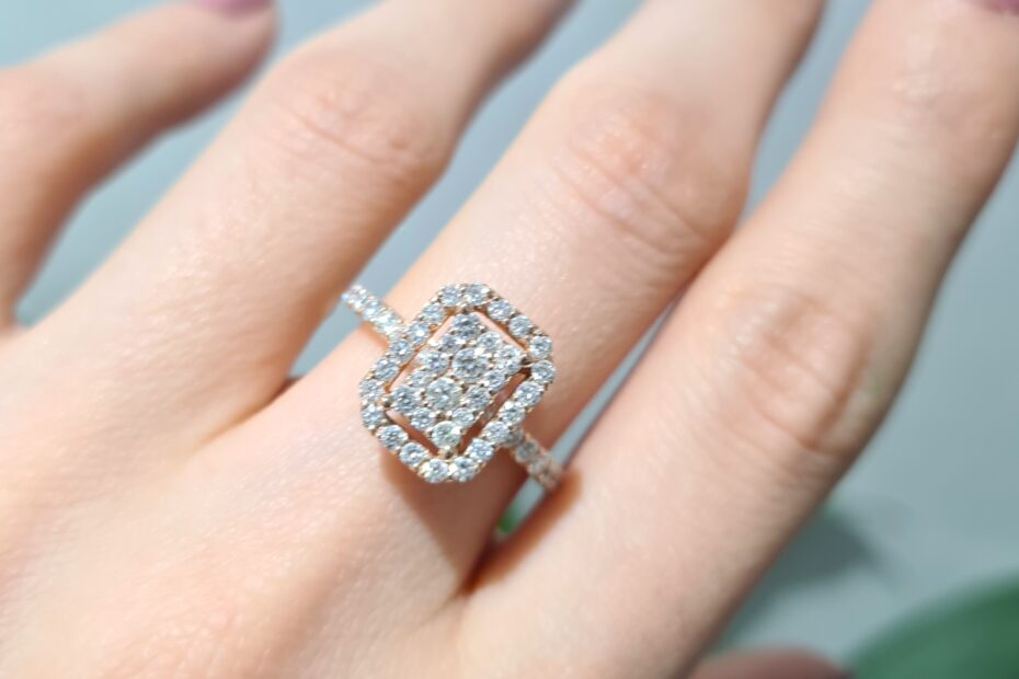 2. El 0,90 Karat Pırlanta Rose Baget Yüzük X005824