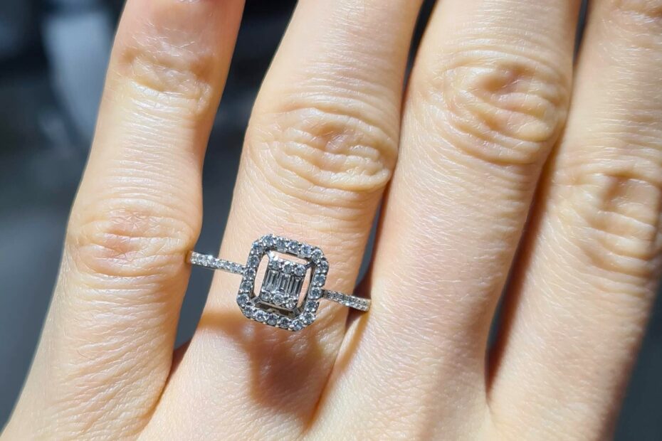 2. El 0,30 Karat Pırlanta Baget Yüzük X005914