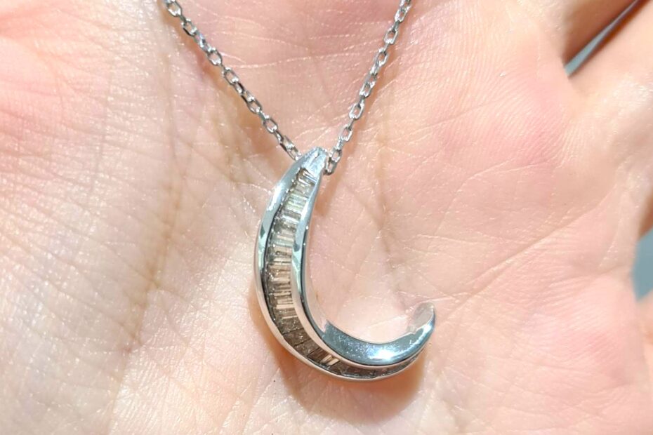 2. El 0,60 Karat Brown Pırlantalı Baget Hilal Kolye X005896