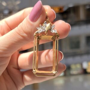 2. El 0,07 Karat Pırlantalı Otantik Kolye Ucu
