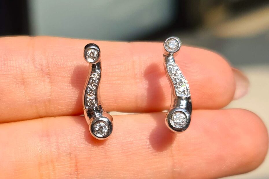 2. El 0,14 Karat Pırlanta Küpe X006098