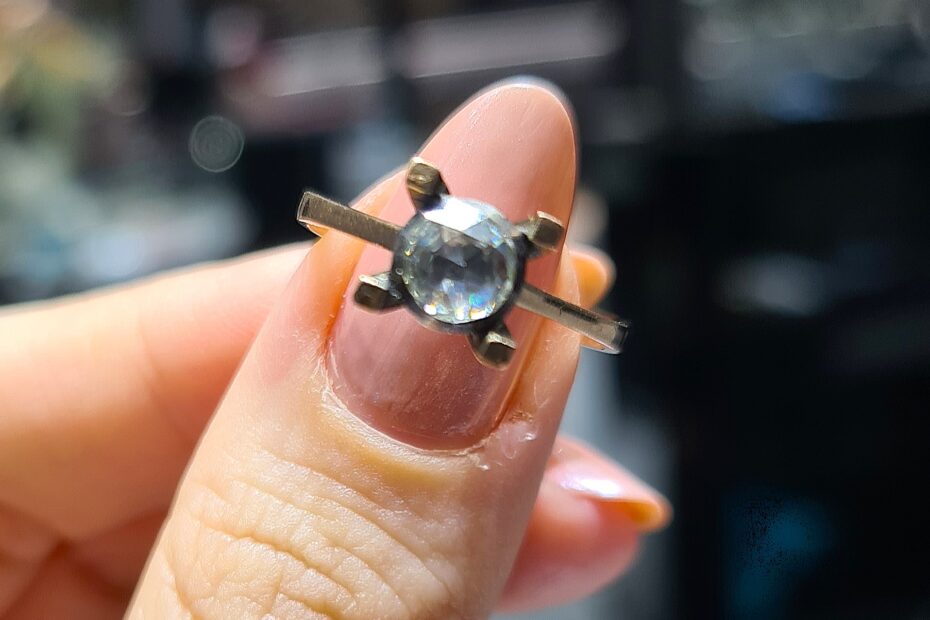 2. El 0,35 Karat Elmas Tektaş Yüzük X005935