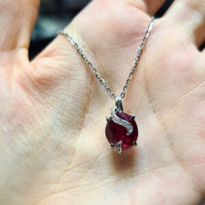 2.El Pırlanta 0,05 Karat Kolye