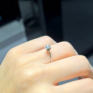 2.El Pırlanta 0,24 Karat Tektaş Yüzük