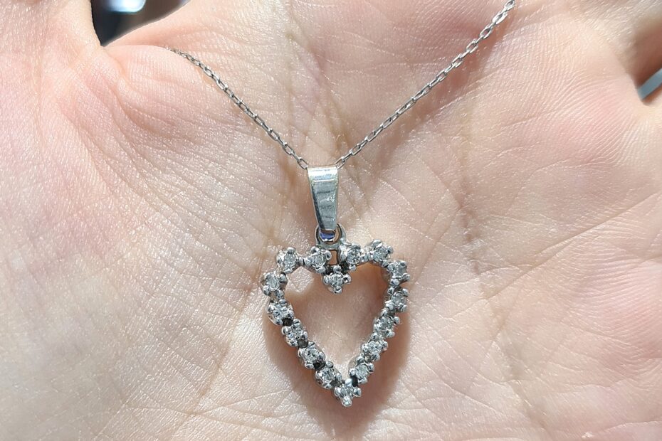 2.El Pırlanta 0,14 Karat Kalp Kolye X006674