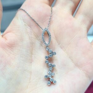 2.El Pırlanta 0,53 Karat Kolye