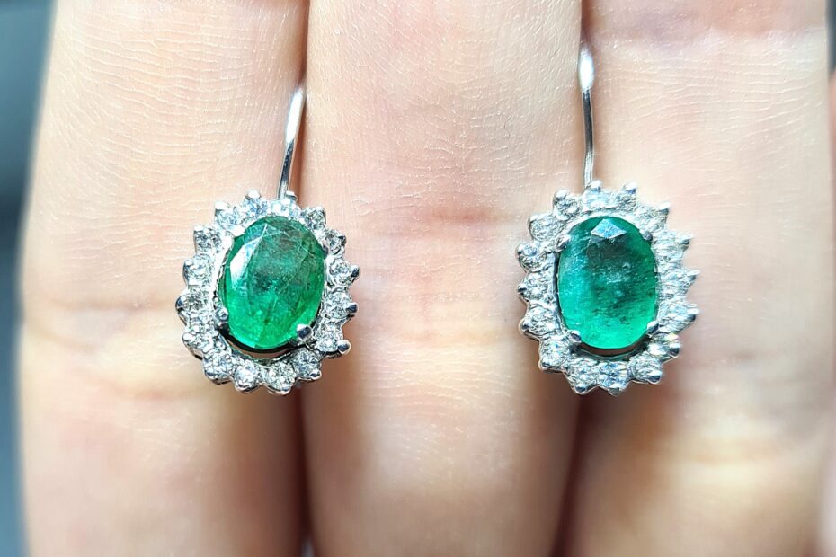 2.El Pırlanta 2,10 Karat Pırlanta ve Zümrüt Küpe X006511