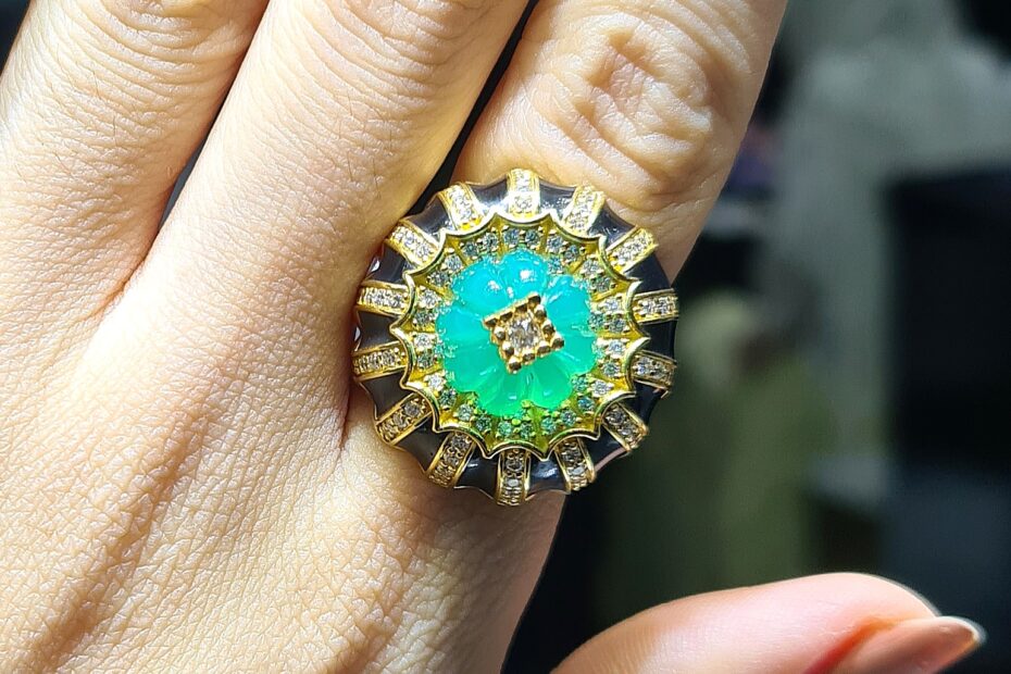 2.El Pırlanta 6,34 Karat Tasarım Yeşil Akikli Yüzük RZ00017