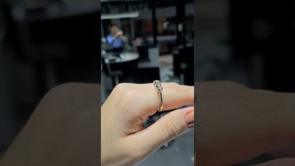 2.El Pırlanta 0,54 Karat Beştaş Yüzük ürün videosu